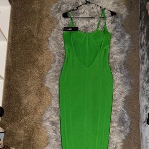 Fashion Nova Vibrant Green Strapless Dress
